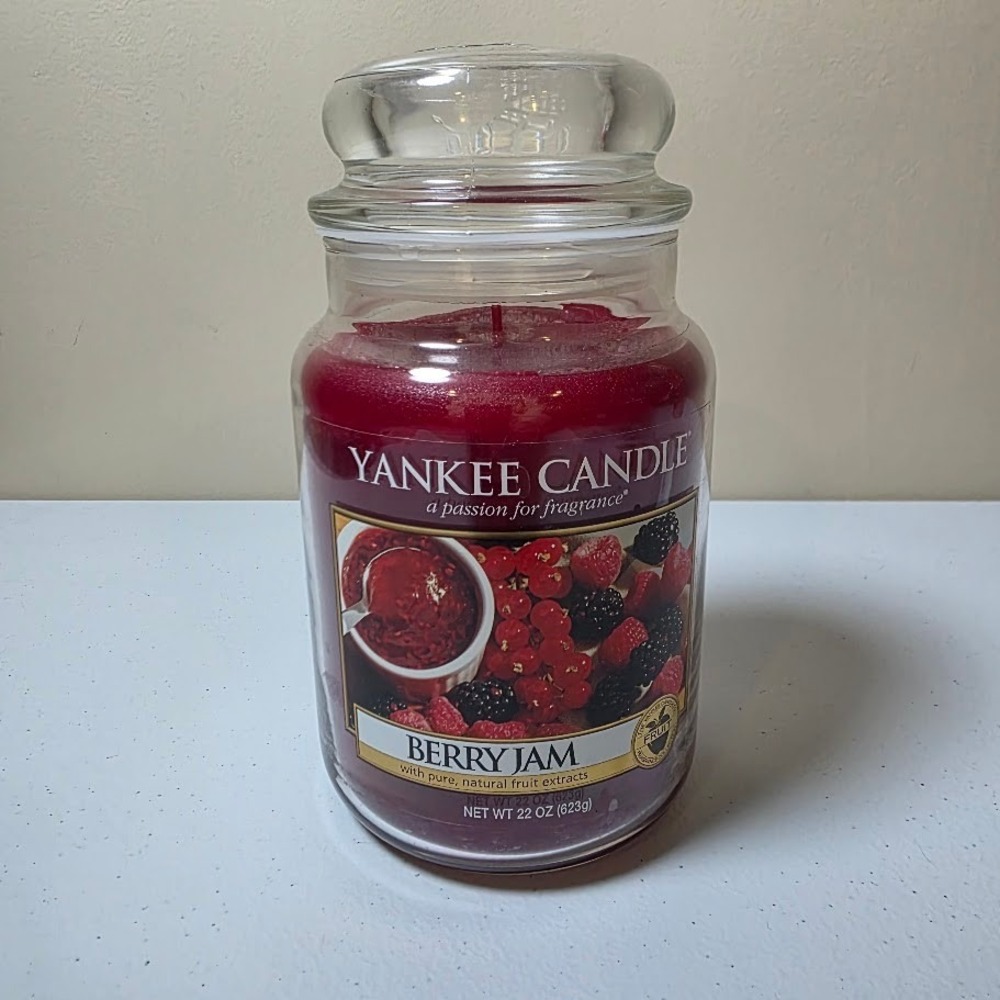 Yankee Candle Berry Jam Large Jar Scented Candle‎ 22 oz Retired Red Wax Unlit